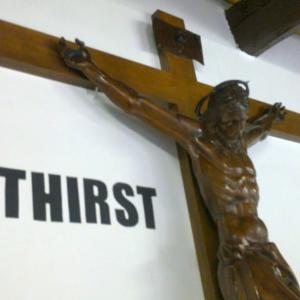 Jesus on the cross thrists for our love