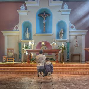 mom and son in prayer 